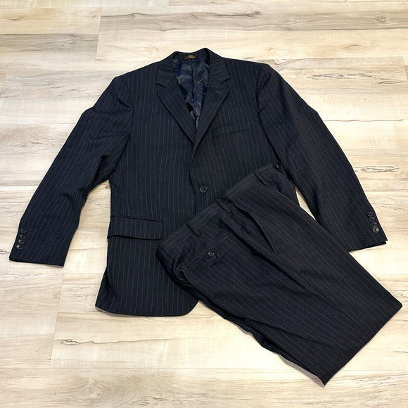 Brooks Brothers Other - Brooks Brothers 1818 Fitzgerald Estarto Men 40S 36x28 Suit Wool Pinstripe Gray